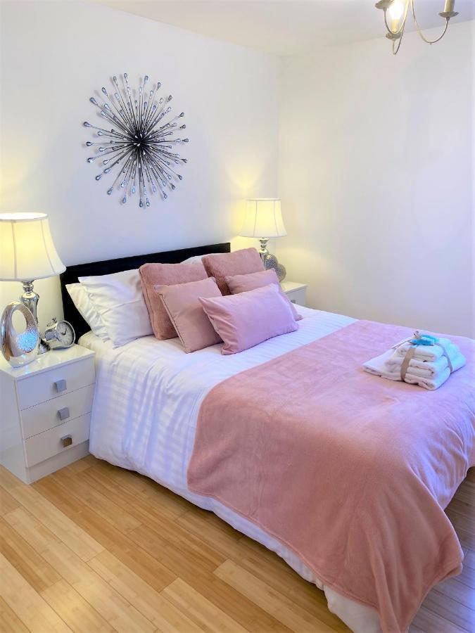 Sec Minerva Westend Two Bedroomed Apartment Glasgow Exterior photo